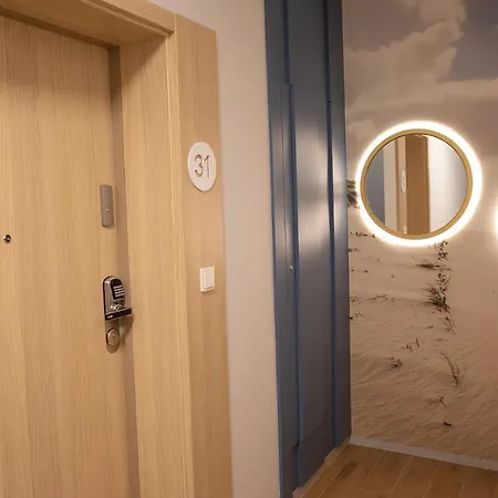 Luxus Apartament Bella شقة *