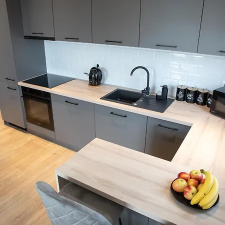 Luxus Apartament Bella غدينيا